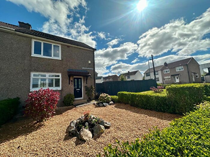 2 Bedroom End Of Terrace House To Rent In , Redwood Place, P26