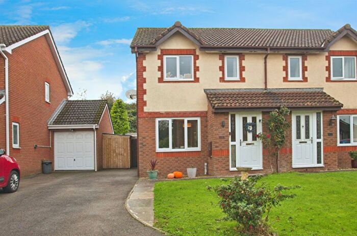 3 Bedroom Semi Detached House For Sale In Picton Gardens, Bridgend, CF31