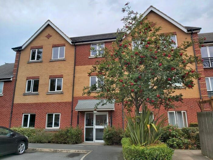 2 Bedroom Flat To Rent In Ashwood Close, Derby, DE24