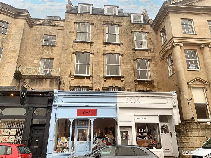 2 Bedroom Flat To Rent In The Mall, Clifton, Bristol, BS8