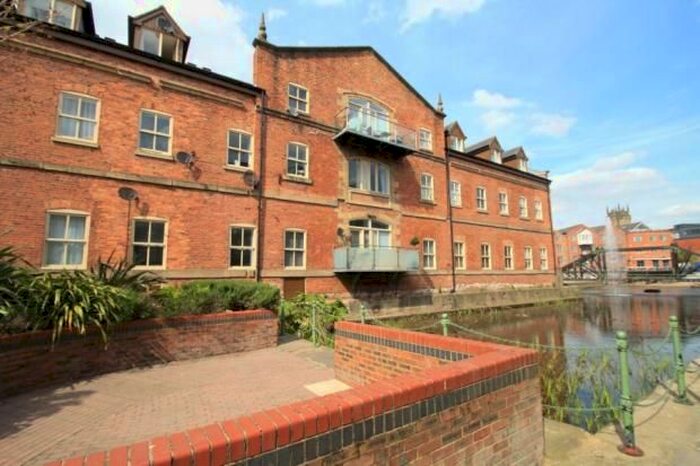 1 Bedroom Flat To Rent In Navigation Walk, Leeds, LS10