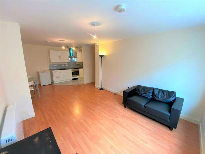 2 Bedroom Apartment To Rent In Osborne House, Friar Lane, Leicester, LE1