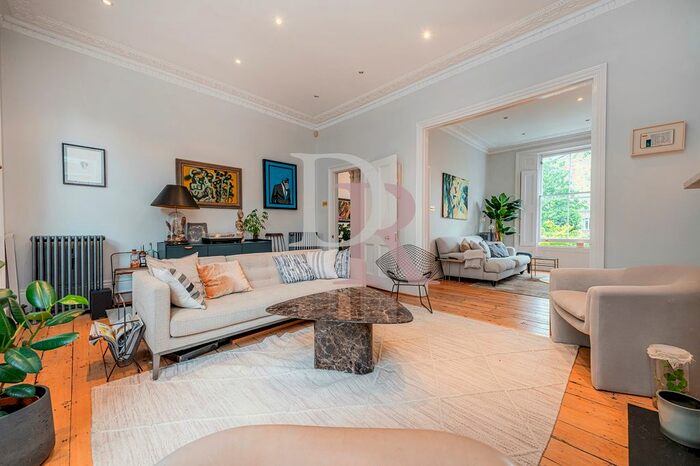 4 Bedroom Semi-Detached House To Rent In Northchurch Road, London, N1