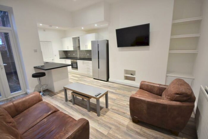 2 Bedroom Flat To Rent In Cavendish Road, Jesmond, NE2