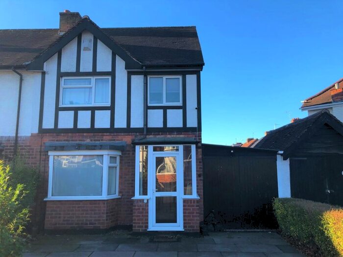3 Bedroom House To Rent In Hurdis Road, Shirley, Solihull, B90