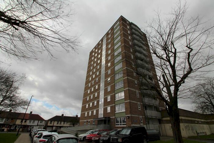 1 Bedroom Flat To Rent In Eastfield Road, Enfield, EN3