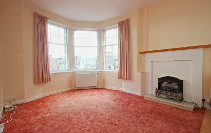 1 Bedroom Flat To Rent In Canal Crescent, Perth, Perthshire, PH2