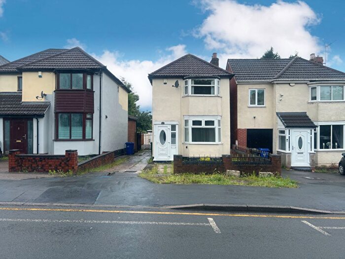 3 Bedroom Detached House For Sale In Havacre Lane, Bilston, WV14
