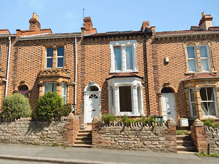 3 Bedroom Terraced House For Sale In Avondale Road, Bath, BA1
