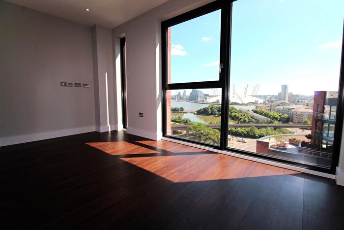 1 Bedroom Apartment To Rent In Avalon Point, E14