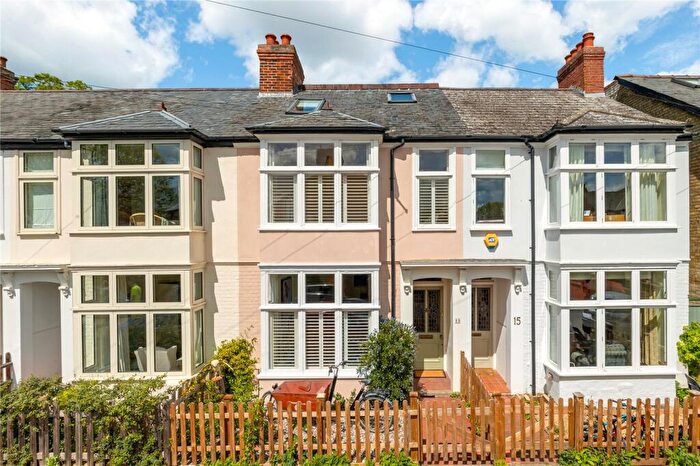 4 Bedroom Terraced House For Sale In Owlstone Road, Cambridge, CB3