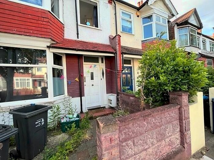 4 Bedroom Terraced House To Rent In Ascot Road, London, SW17