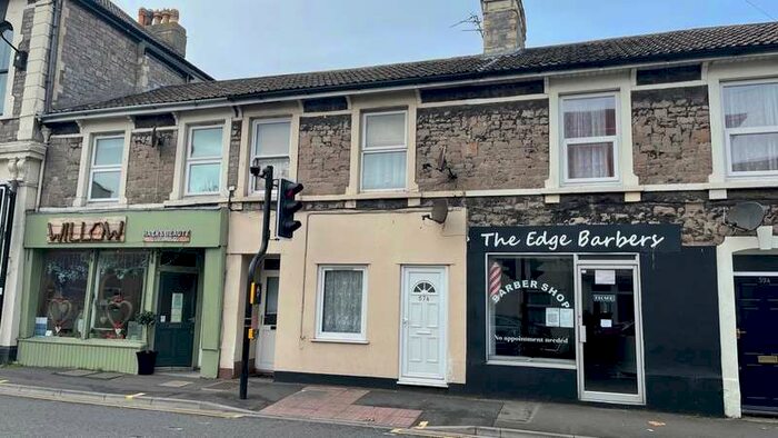 1 Bedroom Flat To Rent In Alfred Street, Weston-super-mare, BS23