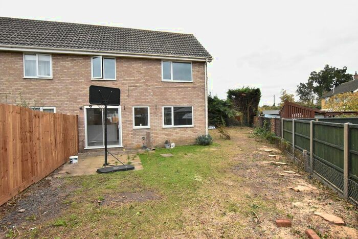 3 Bedroom End Of Terrace House To Rent In Harwood Avenue, Thetford, IP24