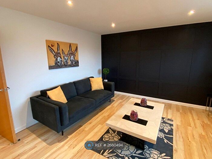 4 Bedroom Flat To Rent In Urquhart Road, Aberdeen, AB24