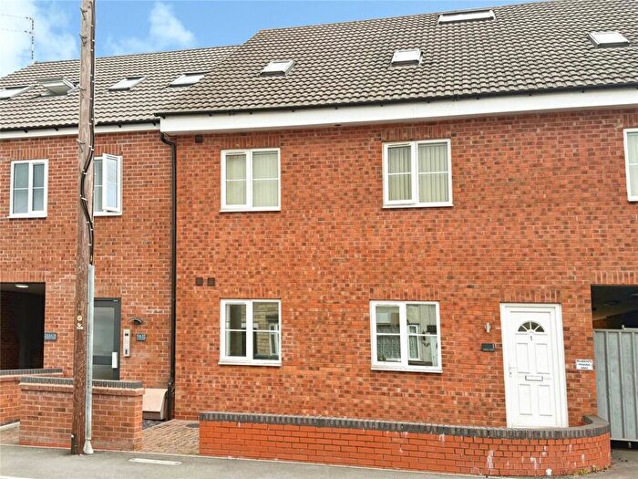 1 Bedroom House To Rent In Shakespeare Street, Coventry, West Midlands, CV2