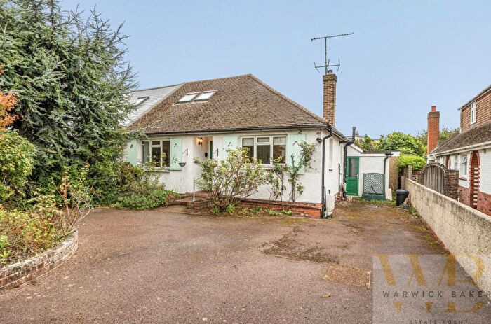4 Bedroom Semi-Detached House For Sale In Upper Shoreham Road, Shoreham-By-Sea, BN43