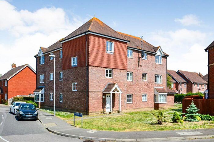 2 Bedroom Flat For Sale In Mulberry Way, Sittingbourne, ME10