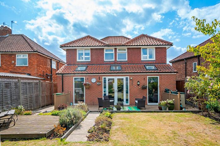4 Bedroom Detached House For Sale In Cranbrook Road, York, YO26