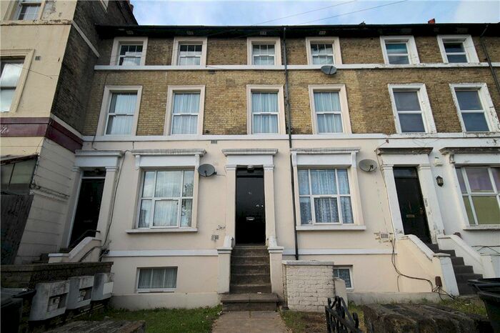 2 Bedroom Flat To Rent In Canterbury Road, Croydon, CR0