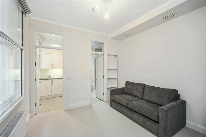 Studio To Rent In Egerton Gardens Mews, London, SW3