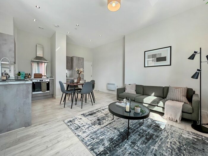 1 Bedroom Flat To Rent In Block F, Victoria Riverisde, Leeds City Centre, LS10