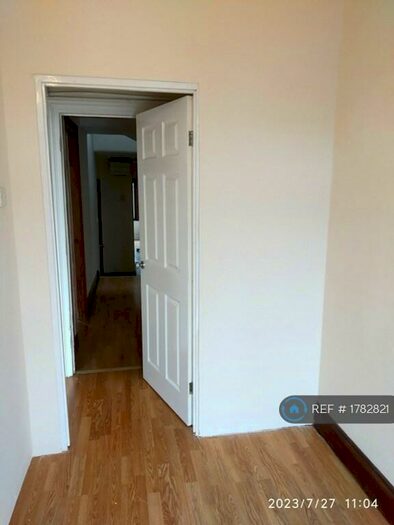 3 Bedroom Flat To Rent In South Norwood, London, SE25