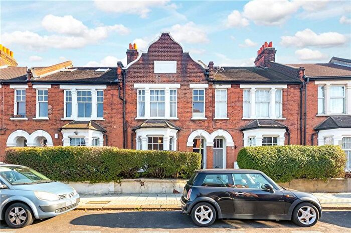 1 Bedroom Flat To Rent In Cavendish Road, Balham, SW12
