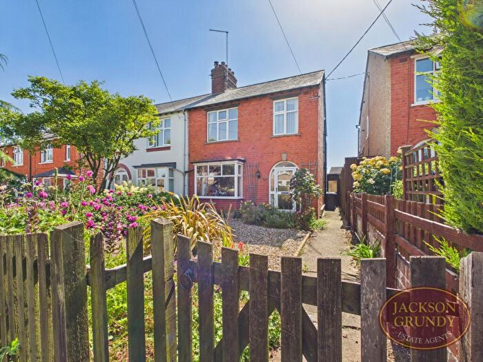 3 Bedroom Semi-Detached House For Sale In Brington Road, Long Buckby, NN6