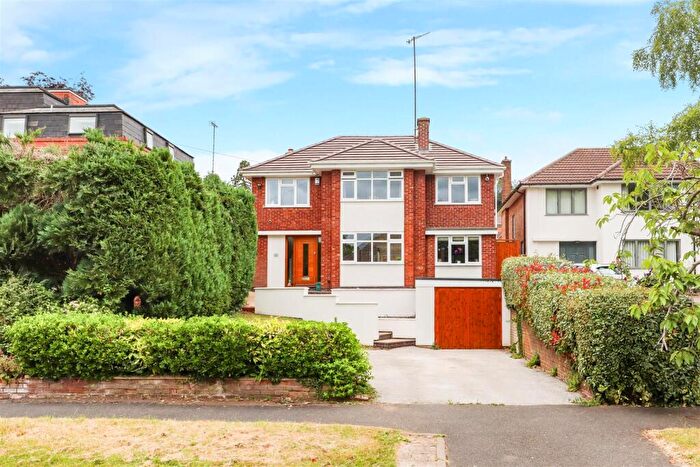 4 Bedroom Detached House To Rent In Pears Close, Kenilworth, CV8