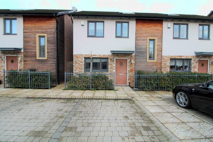 3 Bedroom Semi-Detached House To Rent In Beluga Close, Peterborough, PE2