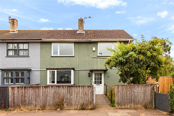 3 Bedroom Semi Detached House For Sale In Cambridge Road, Grimsby, Lincolnshire, DN34