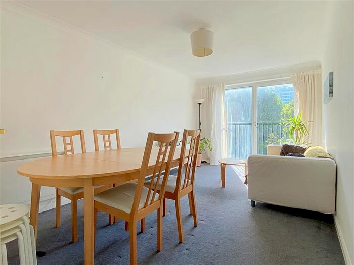2 Bedroom Flat To Rent In Church Place, Brighton, BN2