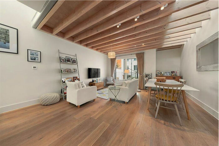 4 Bedroom Apartment To Rent In Glentworth Street, Marylebone, London, NW1