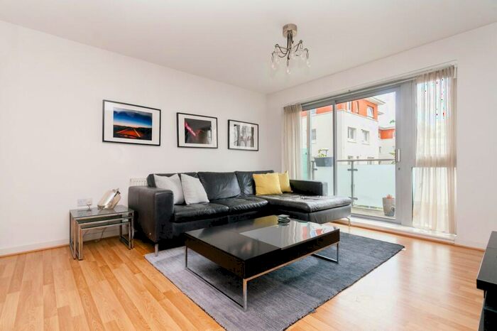 2 Bedroom Apartment To Rent In Clematis Apartments, Merchant Street, London, E3