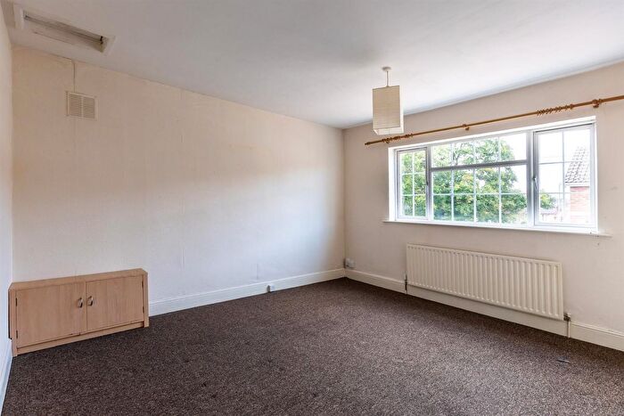 2 Bedroom Flat To Rent In Mary Street, Scunthorpe, DN15