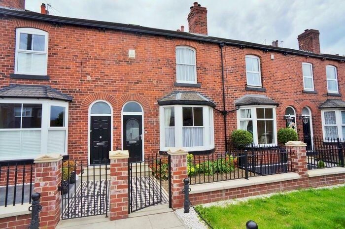 3 Bedroom Terraced House To Rent In North Terrace, Leeds, LS15