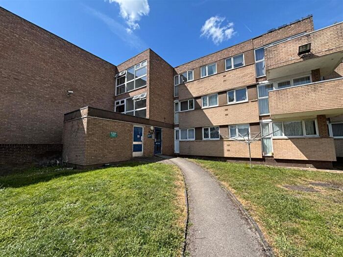 2 Bedroom Flat To Rent In Kenelm Court, Whitley, Coventry, CV3