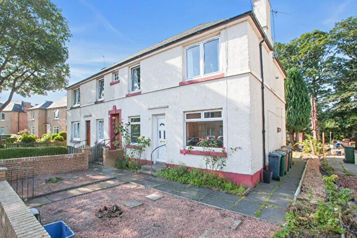 2 Bedroom Flat To Rent In Whitson Walk, Saughton, Edinburgh, EH11