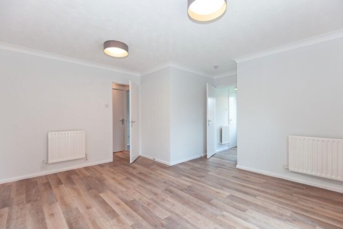 1 Bedroom Terraced House To Rent In Ravencroft, Bicester, OX26