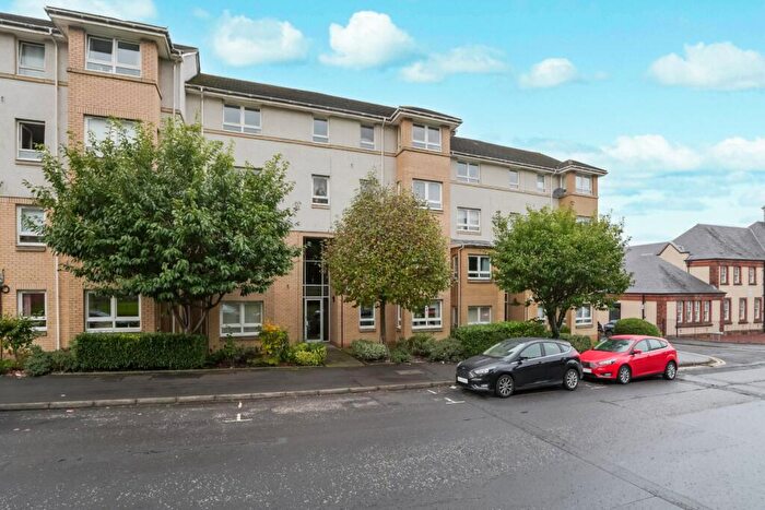 2 Bedroom Flat For Sale In Kilnside Road, Paisley, Renfrewshire, PA1