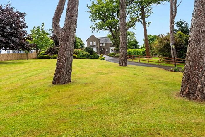 5 Bedroom Detached House For Sale In Oak Hill, Lisburn, BT27