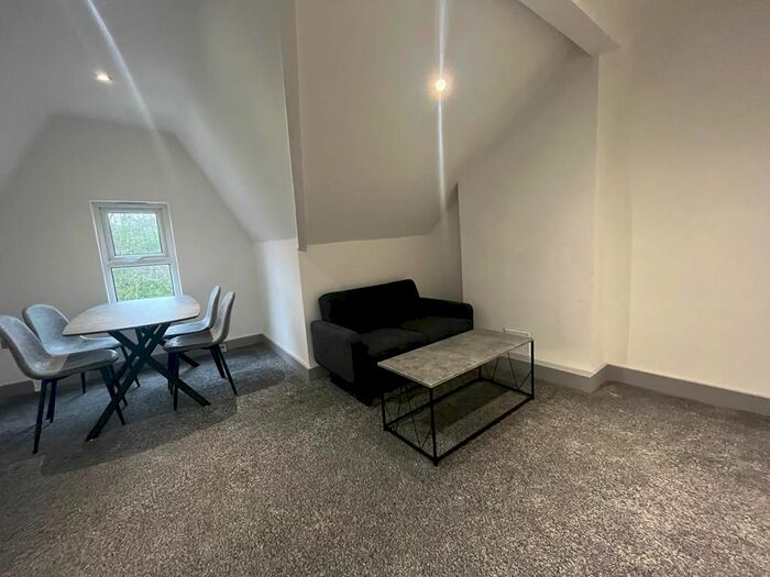 1 Bedroom Flat To Rent In Harehills Avenue, Chapel Allerton, Leeds, LS8