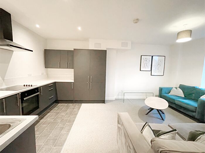 2 Bedroom Flat To Rent In Albert Terrace Road, Sheffield, S6