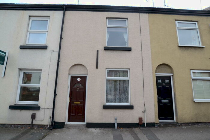 2 Bedroom Terraced House To Rent In Chester Road, Macclesfield, SK11