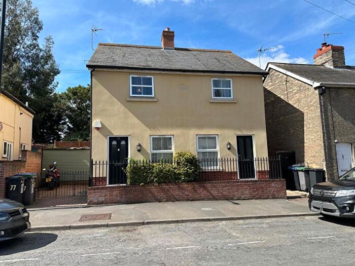 2 Bedroom Semi-Detached House For Sale In Bury Street, Stowmarket, IP14