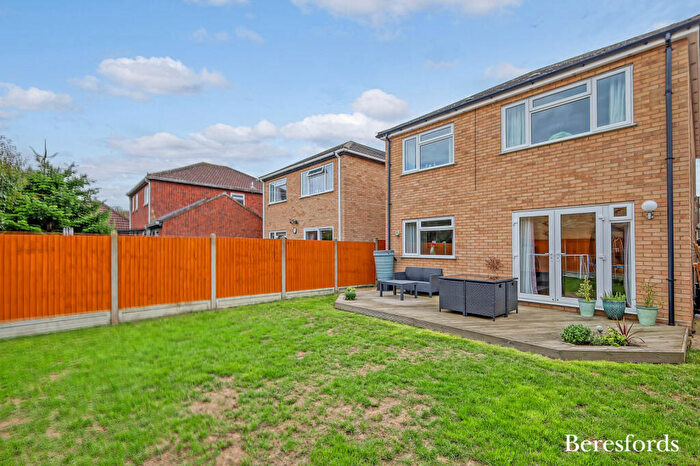 4 Bedroom Detached House For Sale In Broad Oaks Park, Colchester, CO4