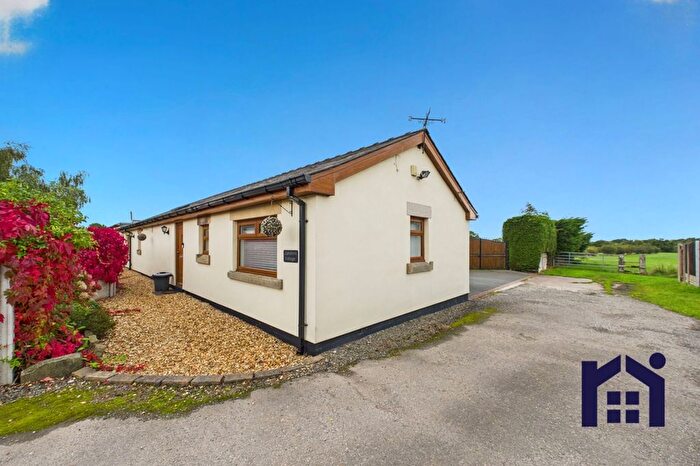 3 Bedroom Detached Bungalow For Sale In Wrennalls Lane, Eccleston, PR7