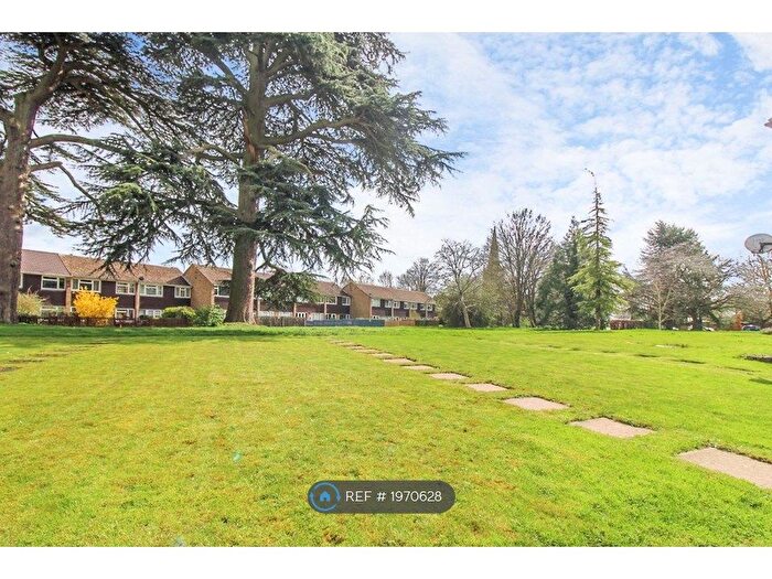 3 Bedroom Terraced House To Rent In Grange Gardens, Sharnbrook, Bedford, MK44