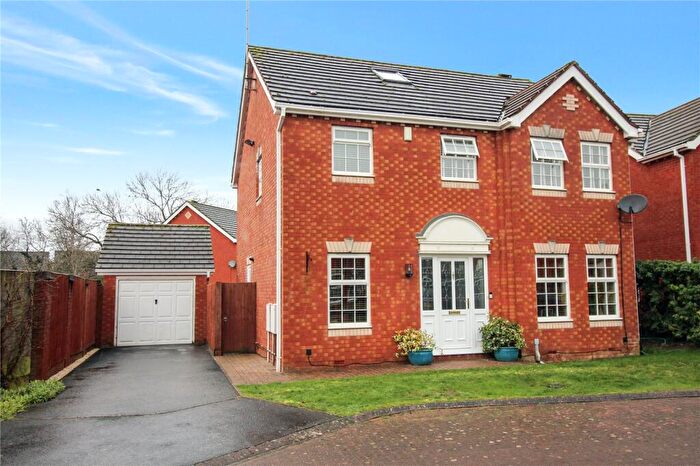 5 Bedroom Detached House For Sale In Honeylight View, Swindon, Wiltshire, SN25